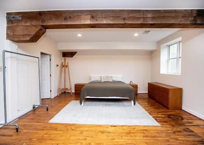 Farmville Modern Loft